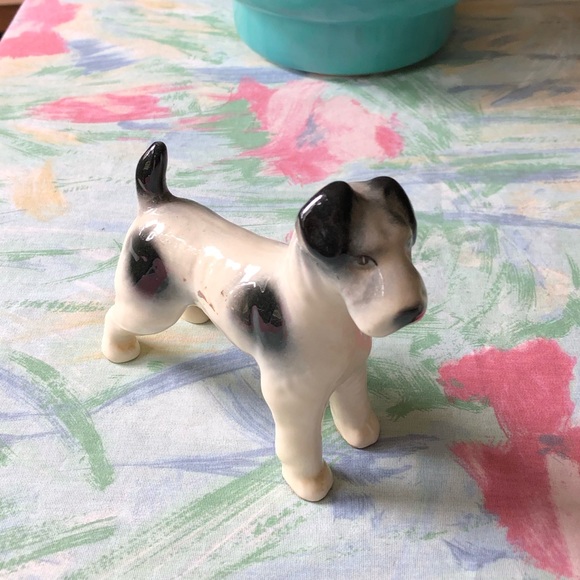 Vintage Terrier Dog 🐕 Figurine